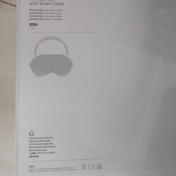 Airpod Max Gen 2 USB - C (Midnight) - Picture 2 of 3